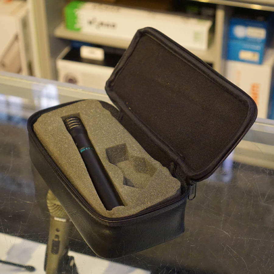 Shure BG 4.1 Small Diaphragm Condenser Mic w/Case - Used