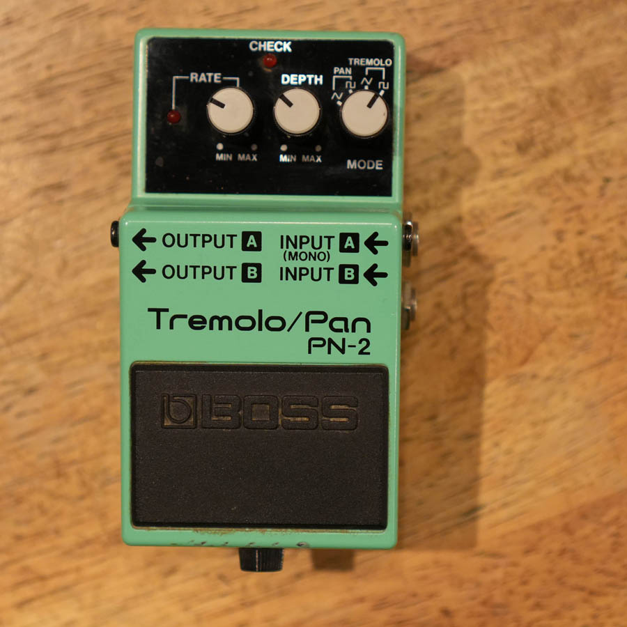 Boss PN-2 Tremolo/Pan Pedal - Used Boss PN-2 Tremolo/Pan Pedal - Used