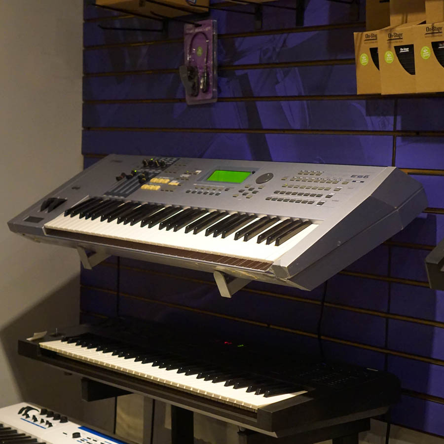 Yamaha Motif ES6 Music Production Synthesizer (2003-2007) - Used