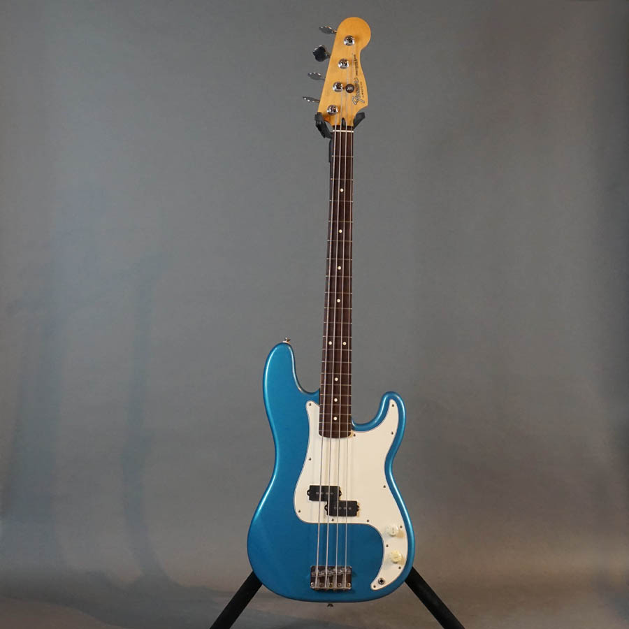 Fender Precision Bass メタリックブルー　MEXICO Fender Precision Bass メタリックブルー MEXICO Fender
