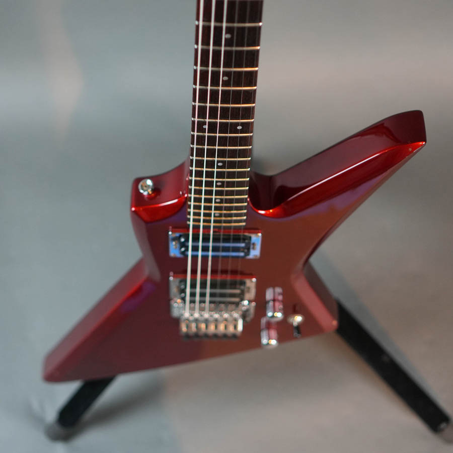 Aria Pro II ZZ Deluxe Metallic Red w/Case - Used