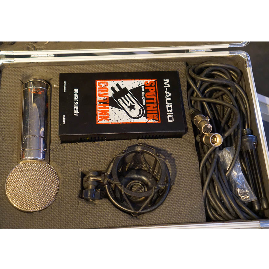 M-Audio Sputnik Large-Diaphragm Condenser Tube Mic w/Case - Used M-Audio Sputnik Large-Diaphragm Condenser Tube Mic w/Case - Used