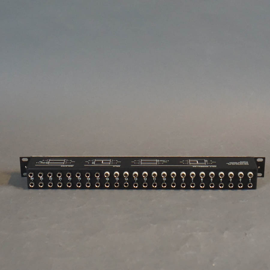 Neutrik NYS-SPP-L 48-Point 1/4 TRS Jack Patch Bay - Used
