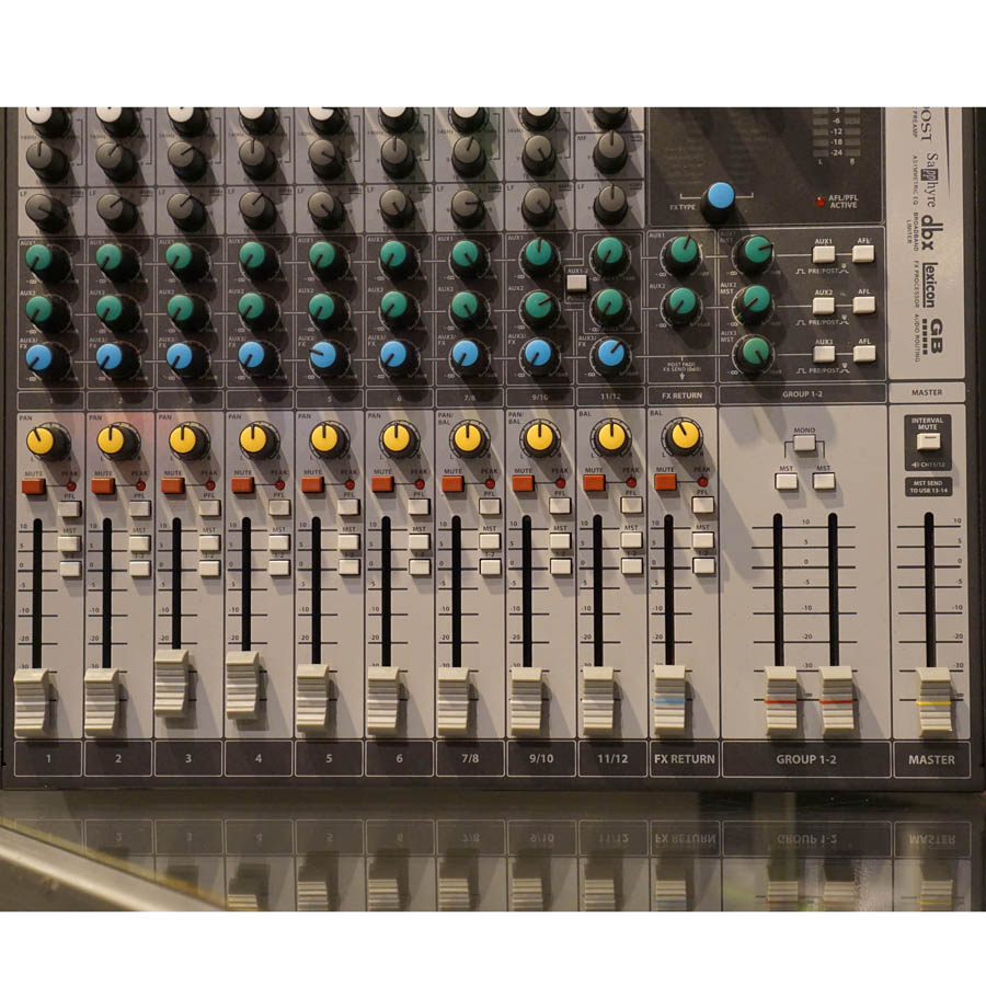 soundcraft signature mtk12 最終値下済 multi Soundcraft Signature 12 MTK USB Interface+Analog 12 Channel