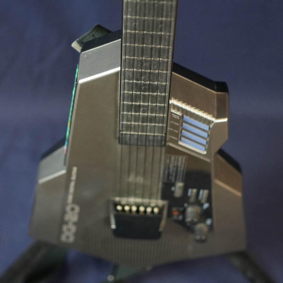 Casio DG-20 Digital Guitar Synthesizer/MIDI Controller