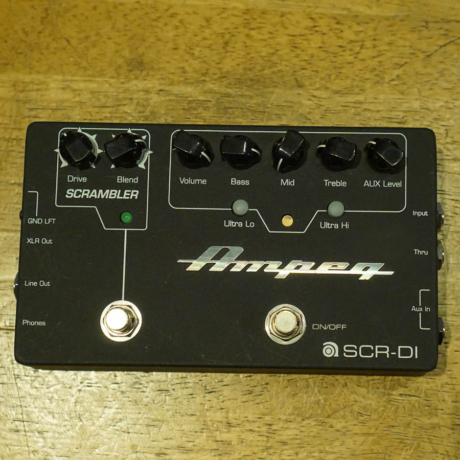 AMPEG SCR-DI Ampeg SCR-DI Bass Preamp Pedal And Direct Box With