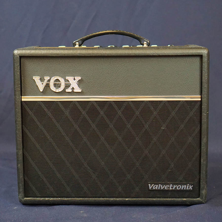 Vox VT20+ 30w 1x8 Hybrid Guitar Combo Amp - Used
