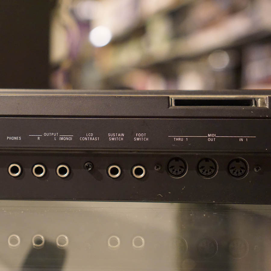 Roland RA-90 Realtime MIDI Arranger and Sound Module - Used