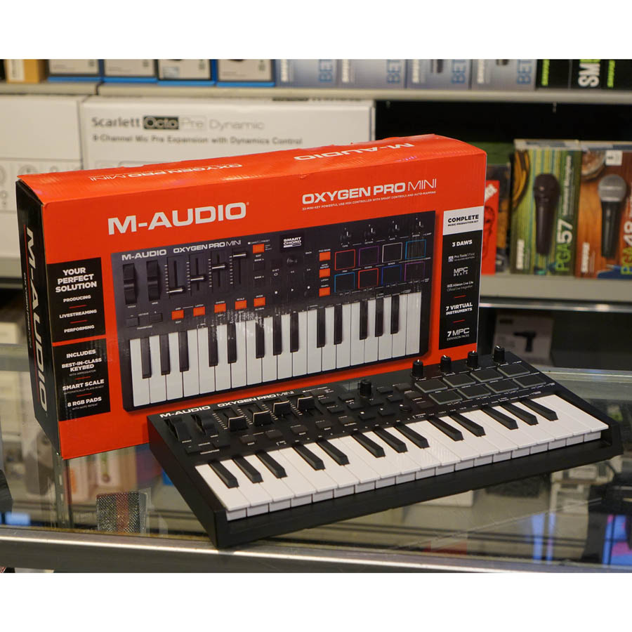 M-Audio Oxygen Pro Mini 32-Key MIDI Keyboard Controller - Used