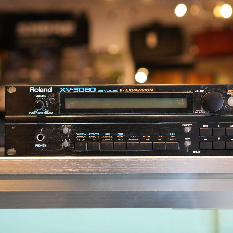 Roland XV-3080 128-Voice Rackmount Synthesizer Module - Used
