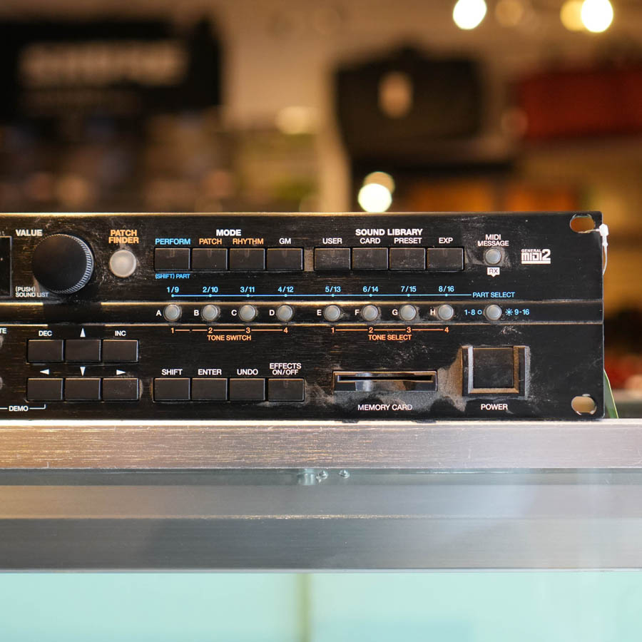 Roland XV-3080 128-Voice Rackmount Synthesizer Module - Used