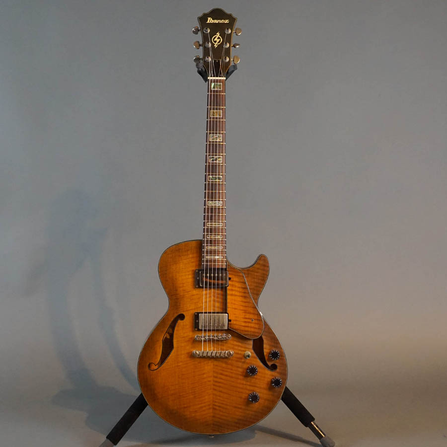 Ibanez ARTCOREシリーズ AGS83B