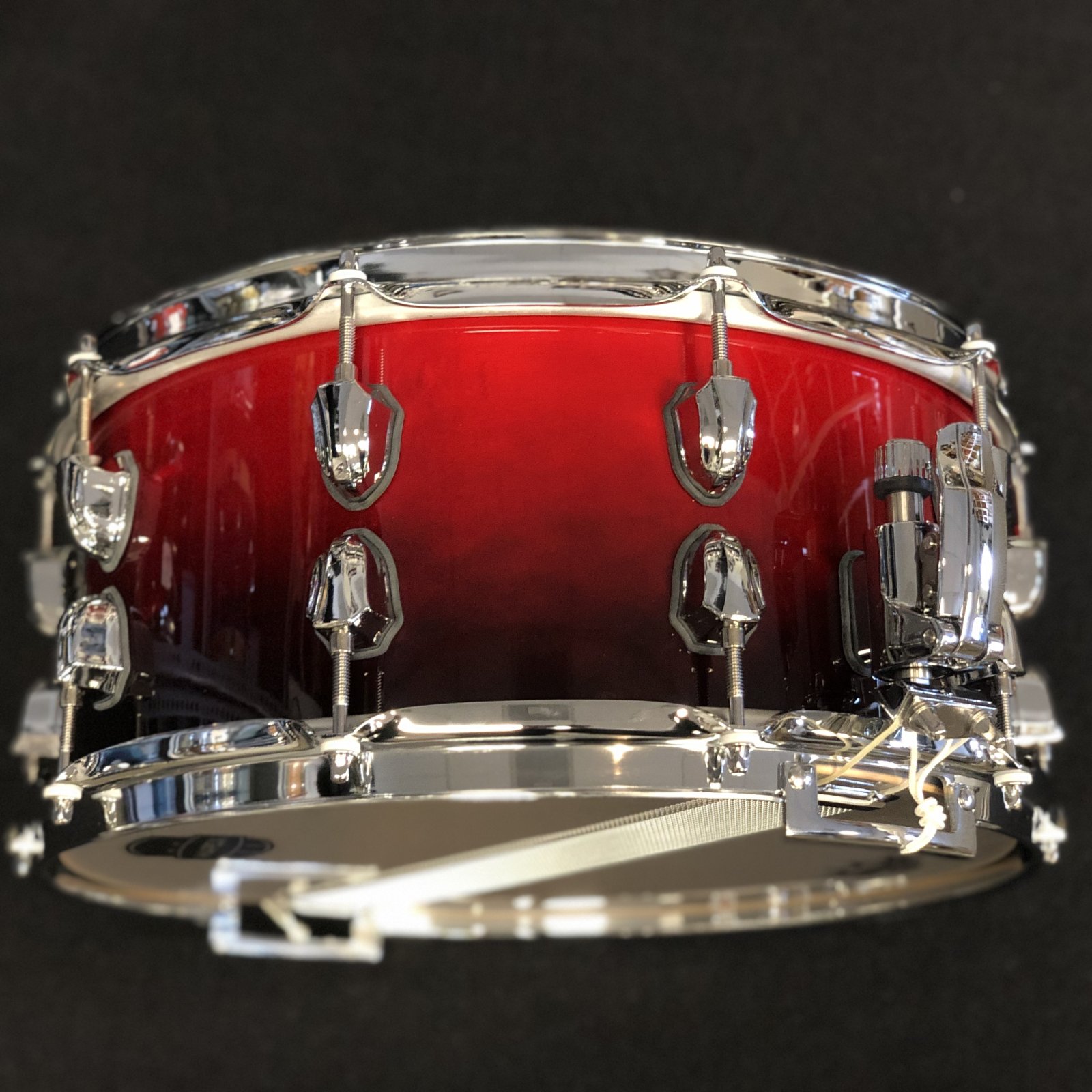 Mapex Saturn 14 x 6.5 Snare Drum in Scarlet Fade - 841089127789