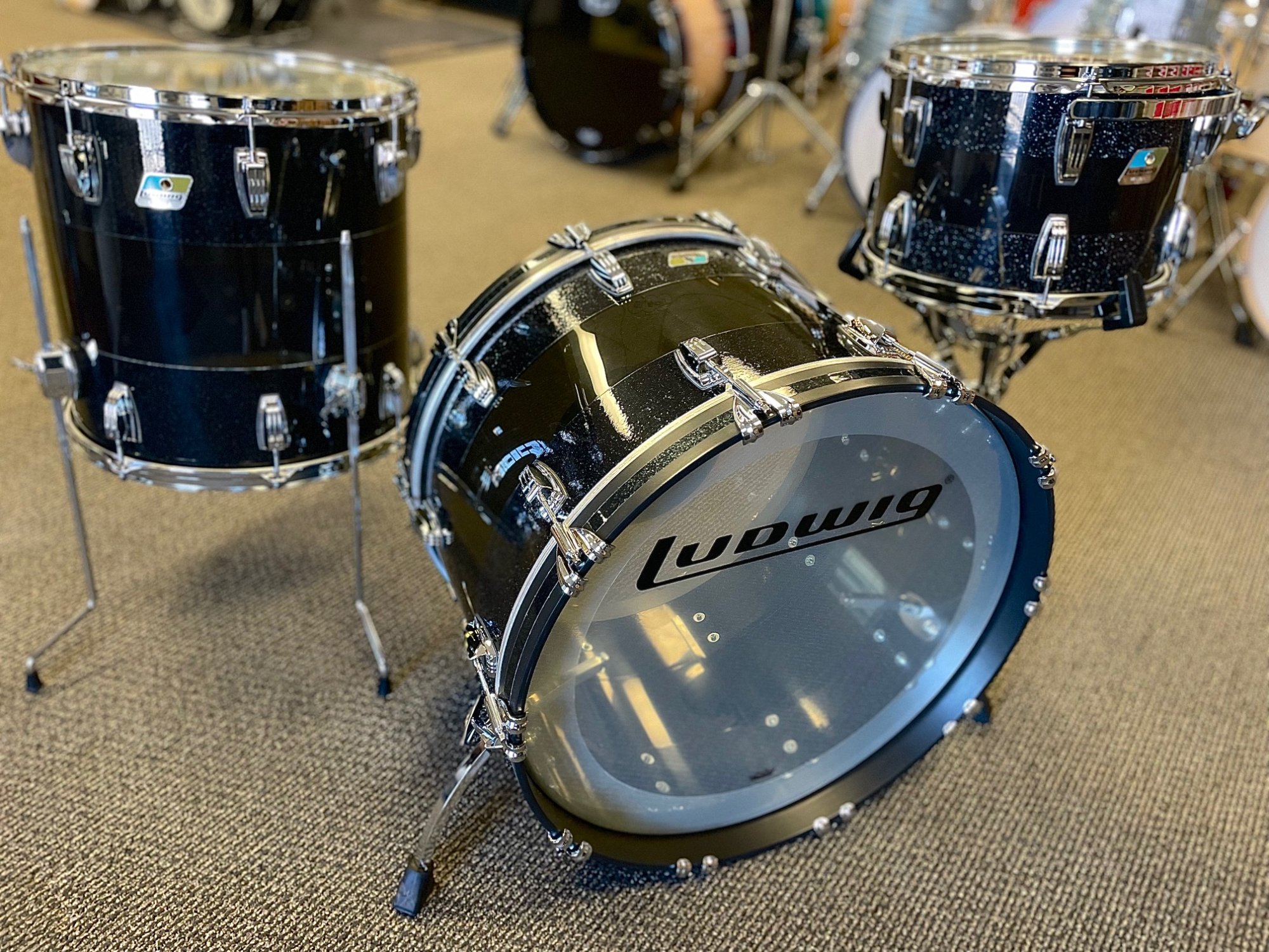 Ludwig Vistalite FAB 3pc Anniversary Drumset in Black
