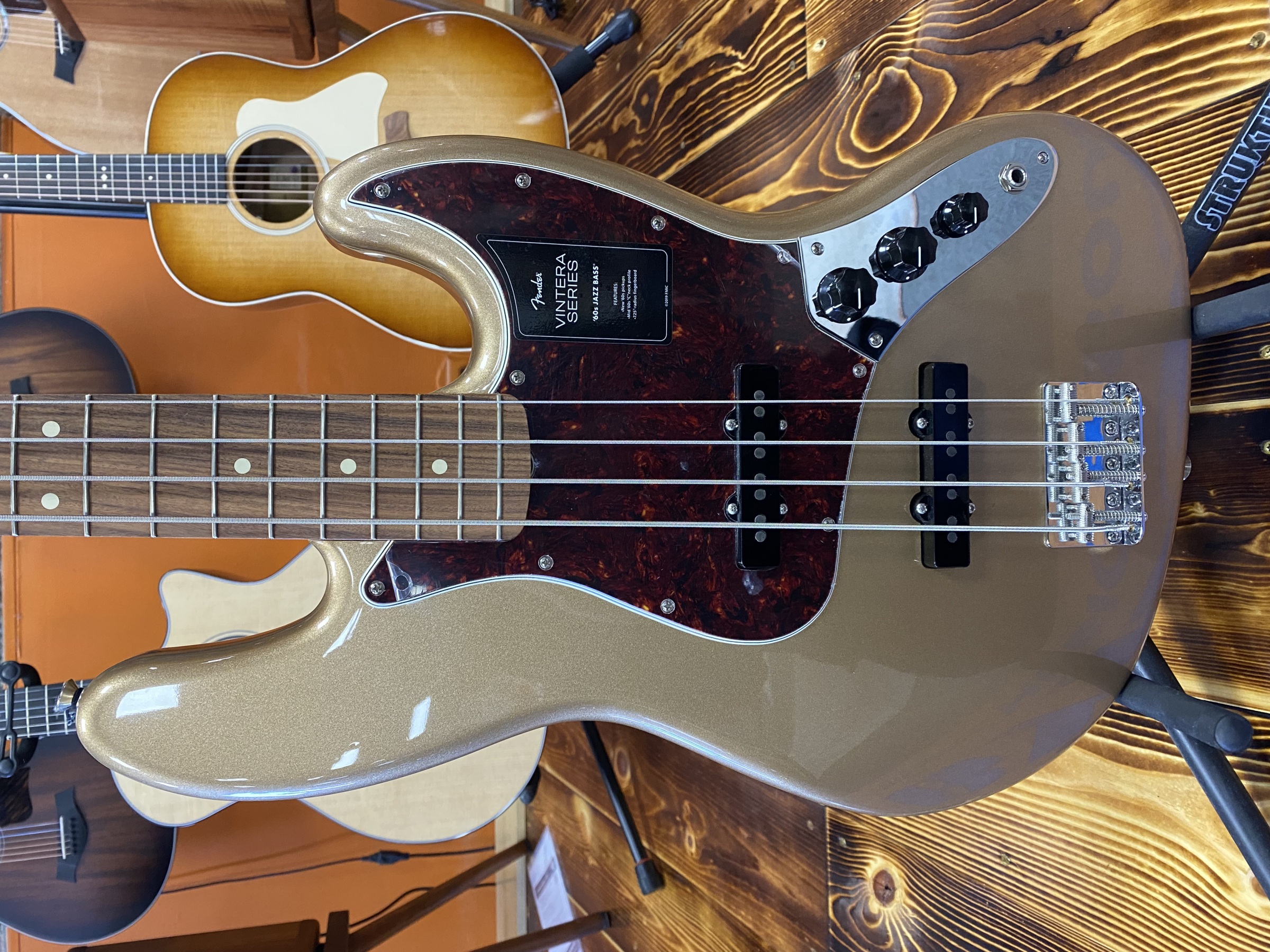 Fender Vintera '60s Jazz Bass - Firemist Gold with Pau Ferro Fingerboard (Manufacturers Refurbished/Used)