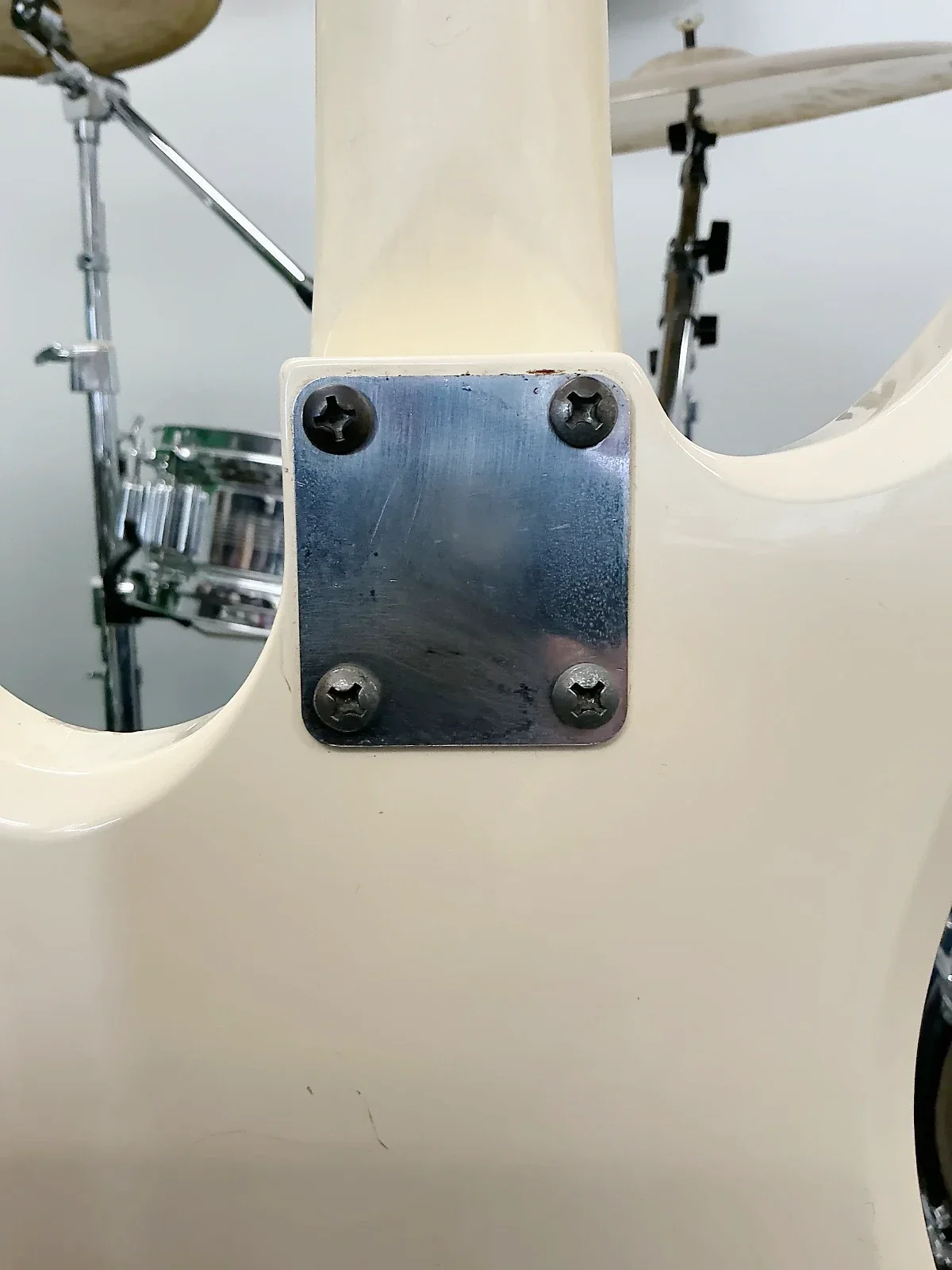 B.C Rich 日本製 white machting headstock B.C Rich 日本製 white machting headstock 楽器・機材