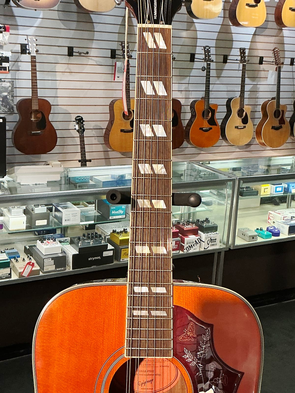 Epiphone Hummingbird 12 String Acoustic Aged Cherry Sunburst Gloss