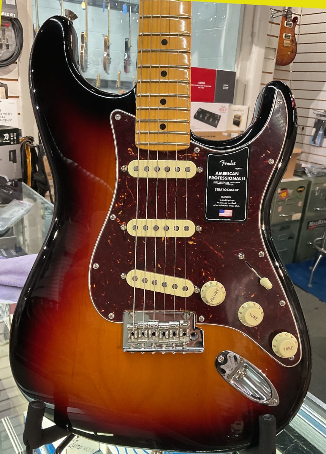 Fender 0113902700 American Professional II Stratocaster