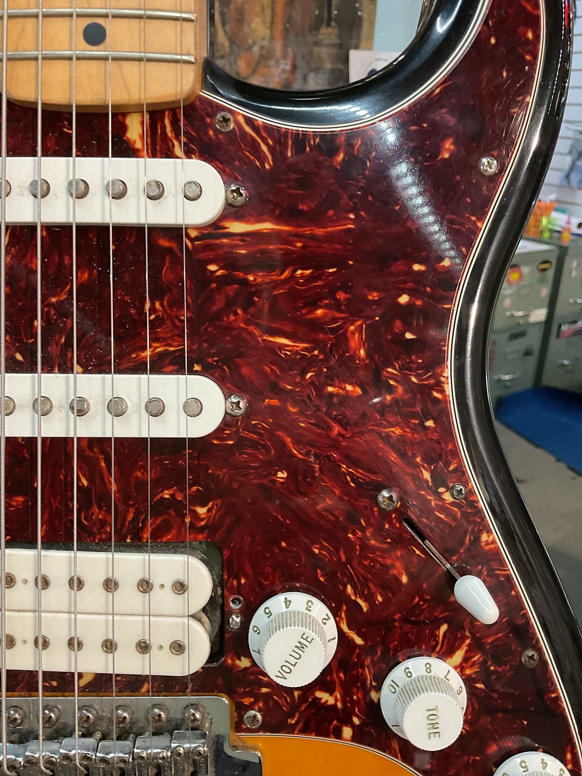 Fender Standard MIM Strat Brown Burst - 2003 - 0134702532