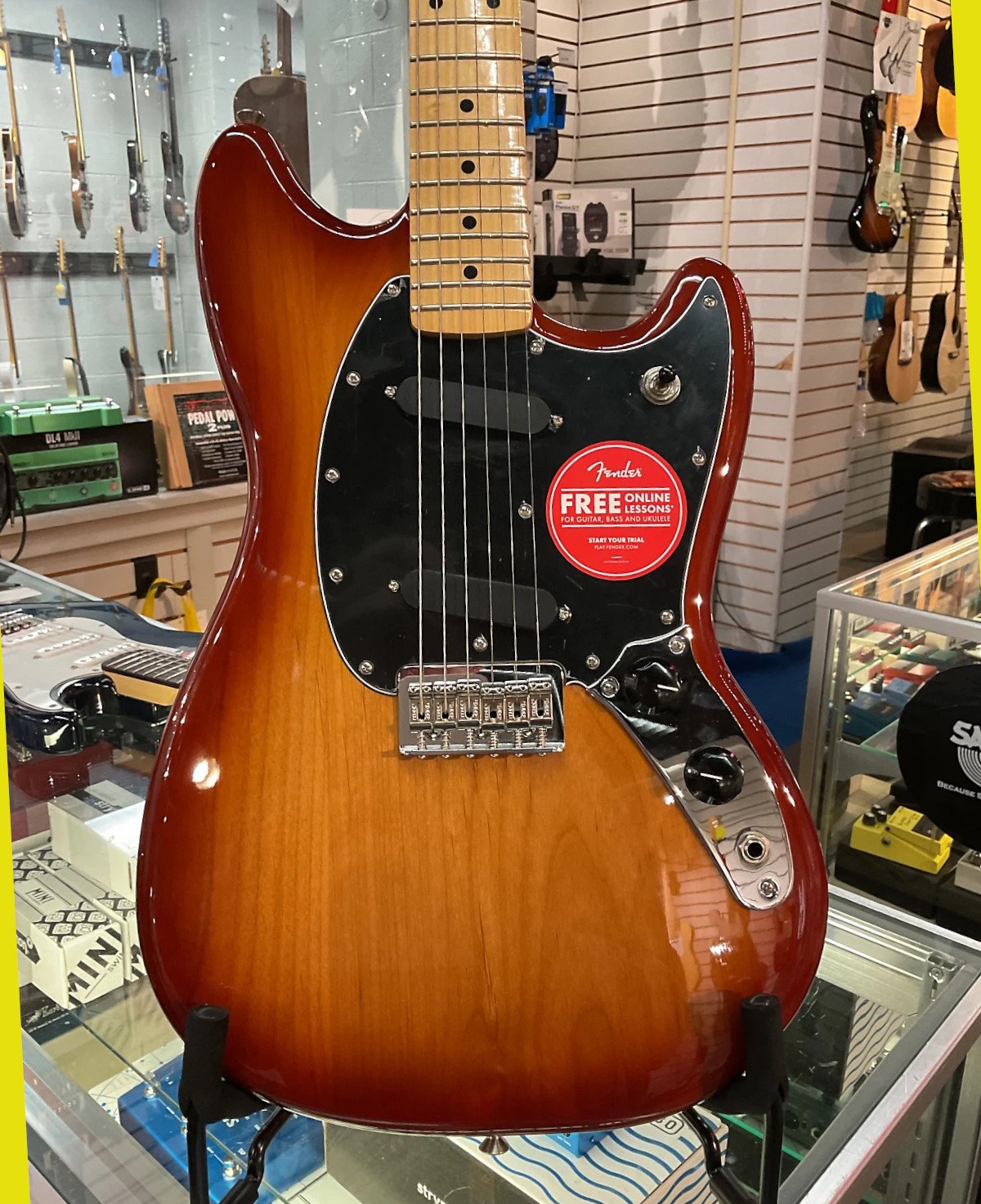 Fender Player Mustang MN Sienna Sunburst - 0144042547