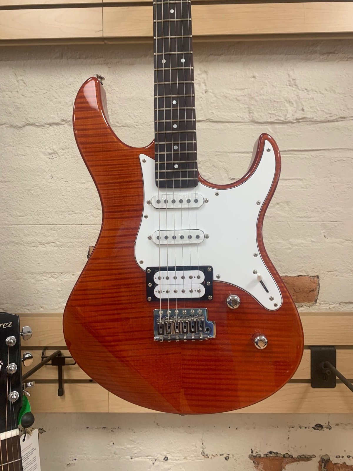Yamaha PAC212VFM Pacifica Electric Guitar with Caramel Brown