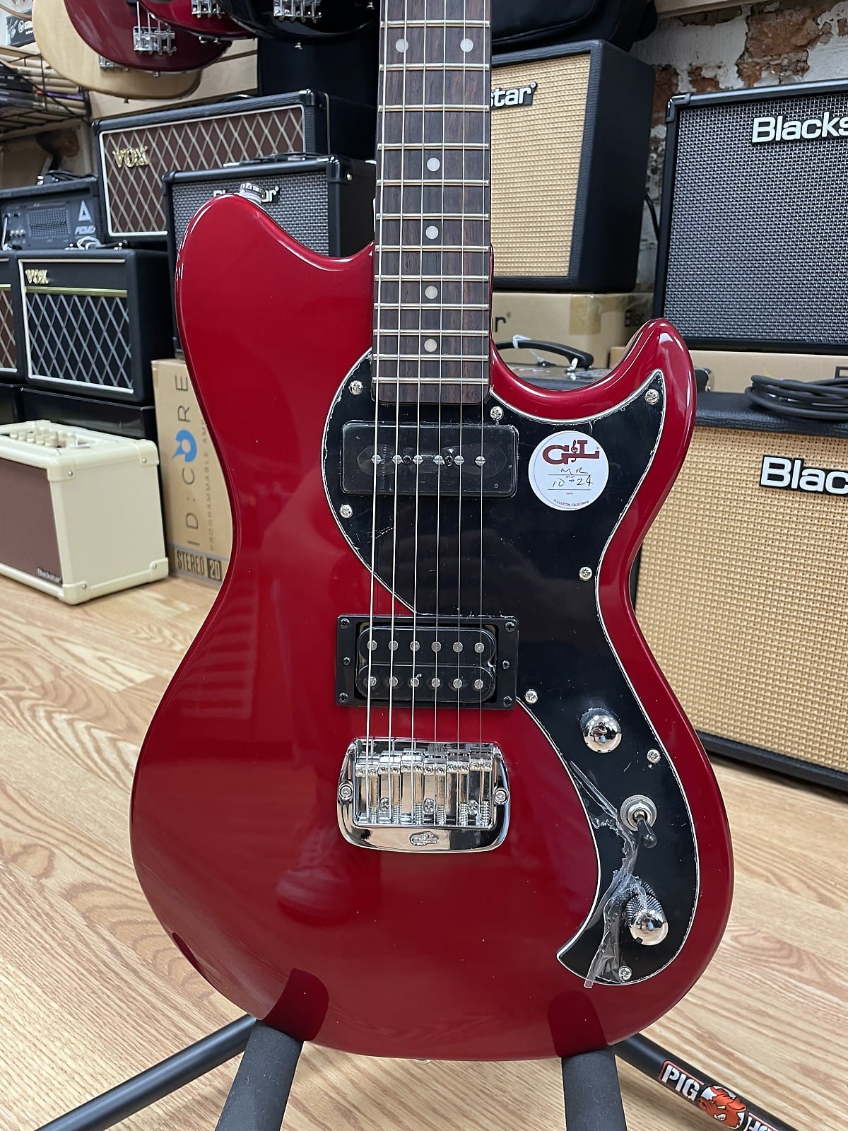 G&L Tribute Series Fallout with Rosewood Fretboard- Candy