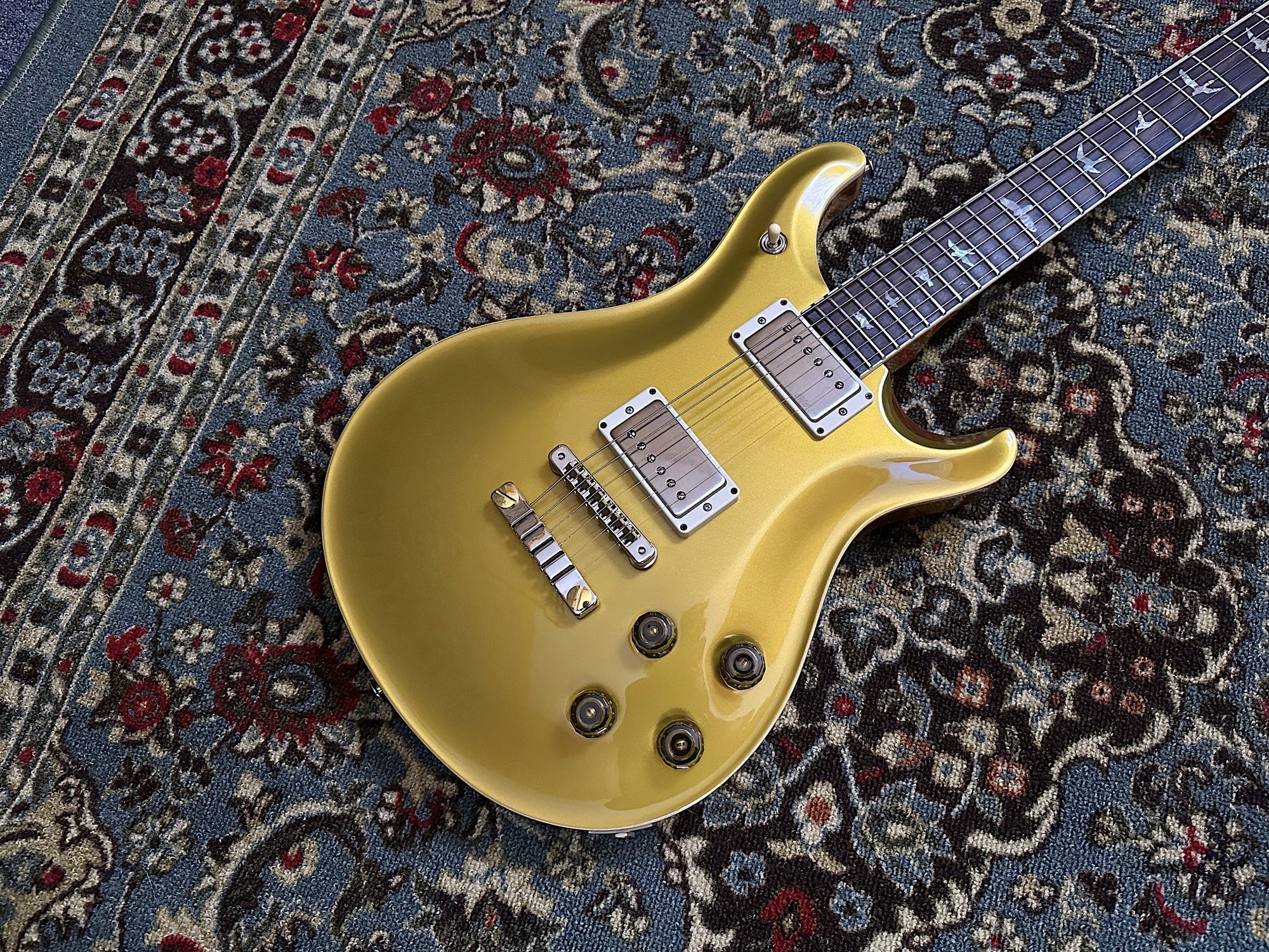 ギター PRS McCarty 594 GOLD TOP PRS McCarty 594 Electric Guitar - Gold Top | Sweetwater