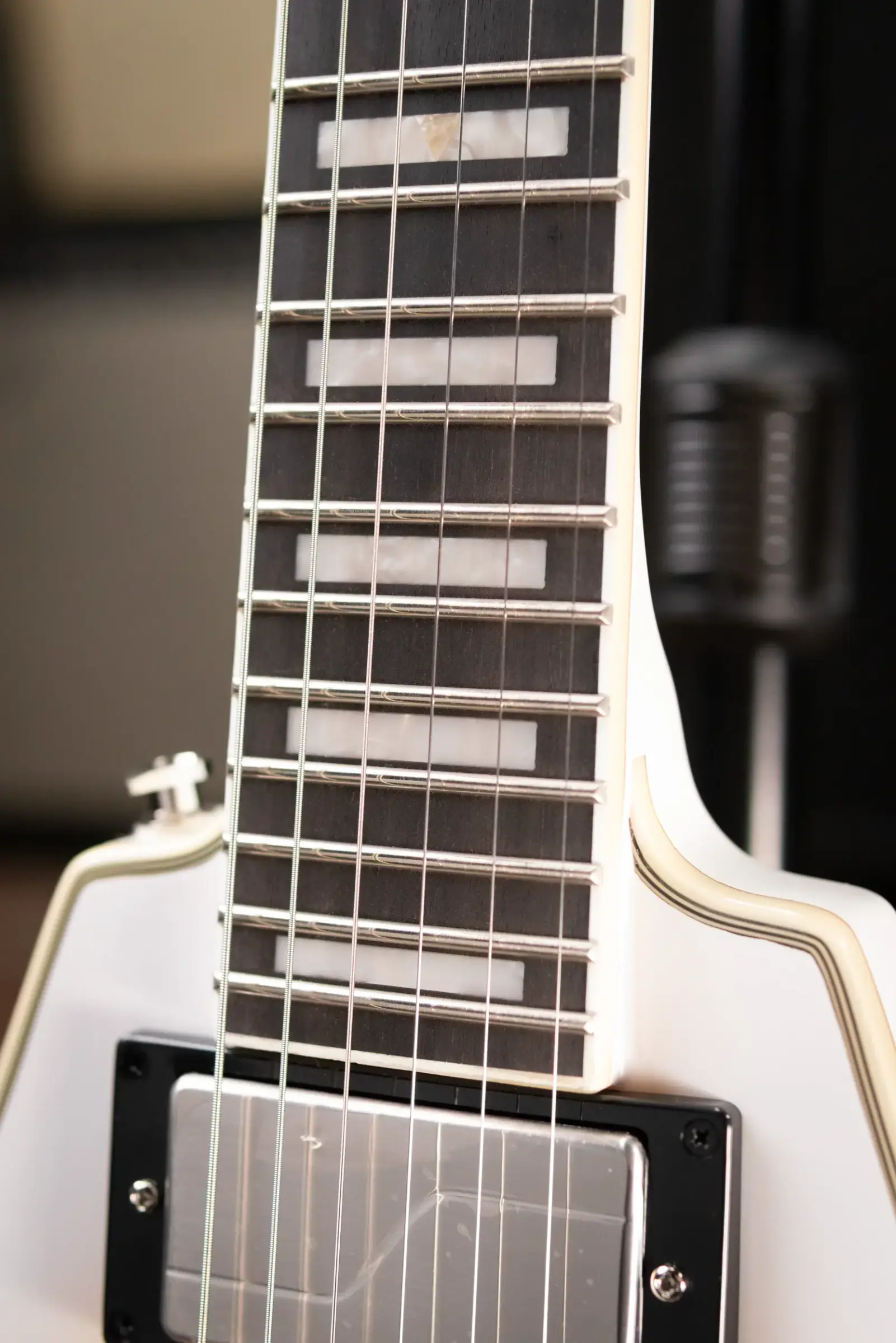 Epiphone Flying V Prophecy Electric Guitar - Aged White
