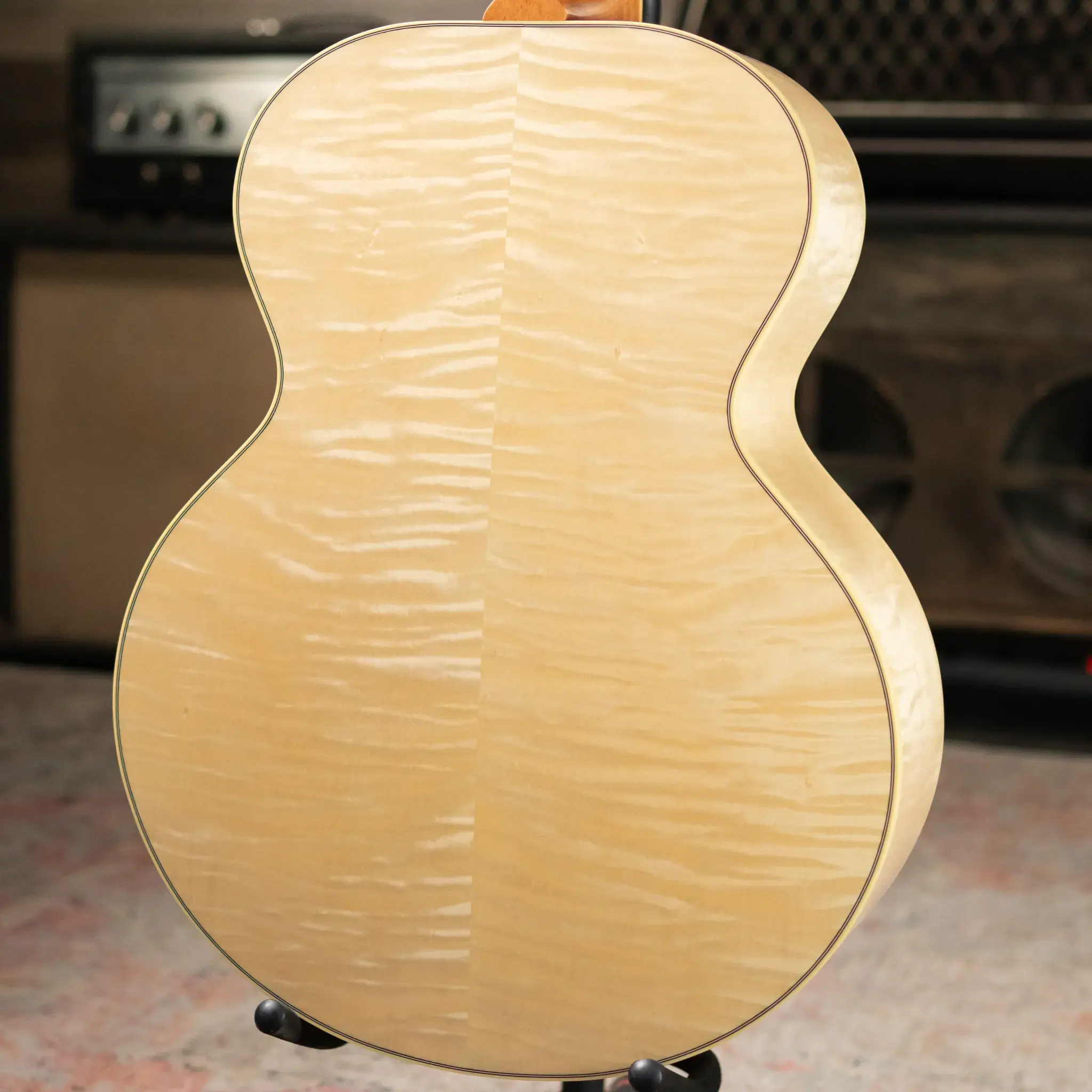 Gibson Custom Shop 1952 J-185 Acoustic Guitar - Antique Natural