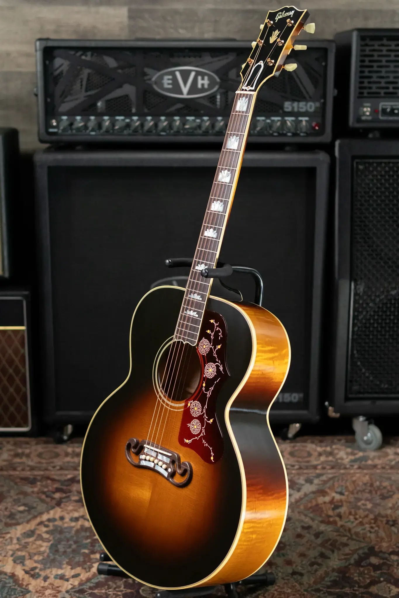 GibsonカスタムショップEarly 60s style SJ-200限定 image.jpg
