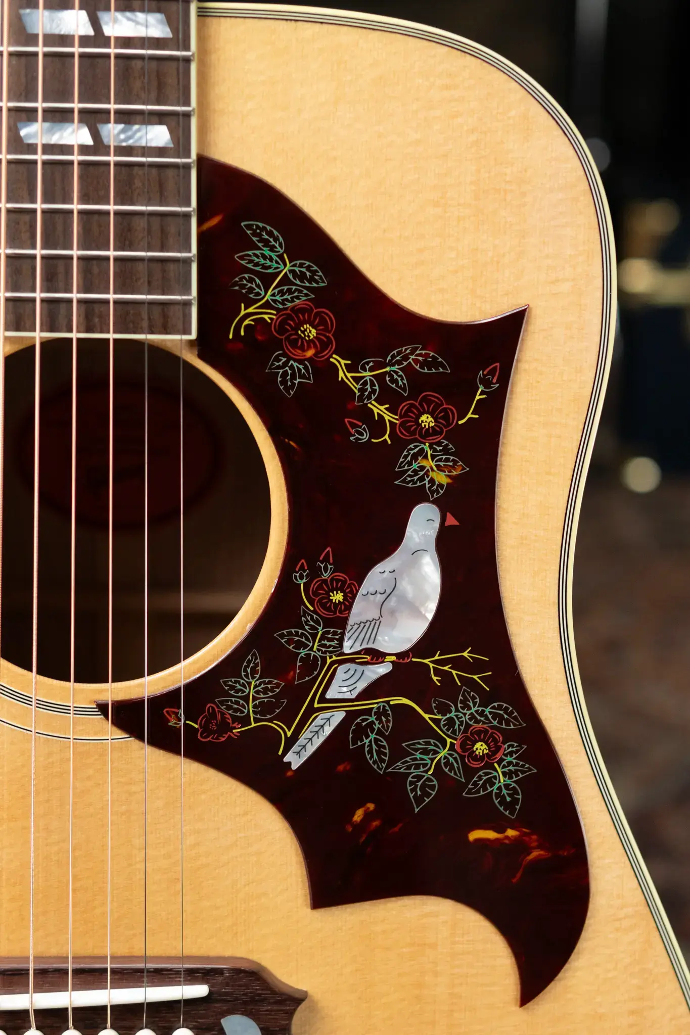 Gibson Dove Original Acoustic/Electric - Antique Natural with