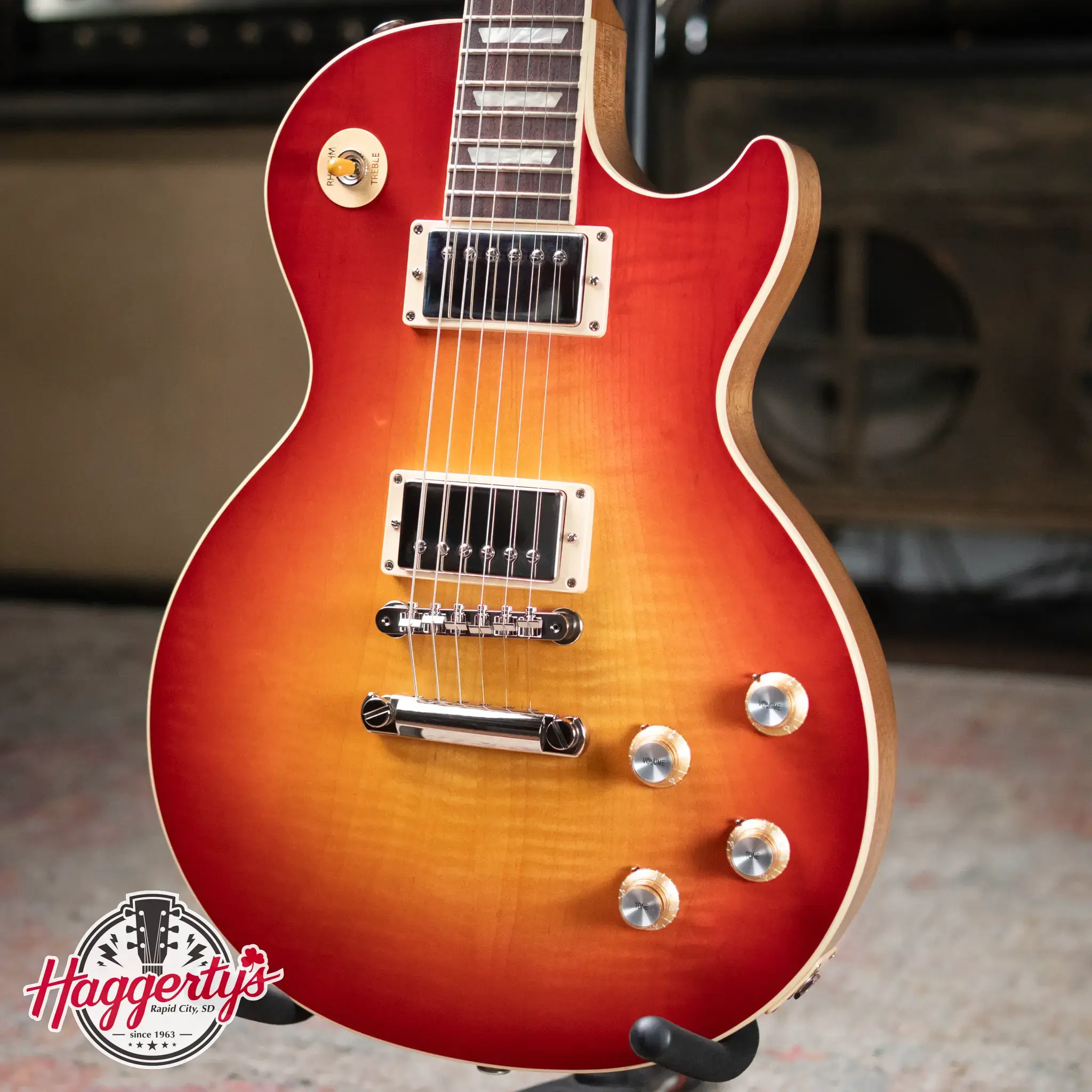Gibson Les Paul Standard 60s Faded Electric Guitar - Vintage Cherry Sunburst with Hardshell Case