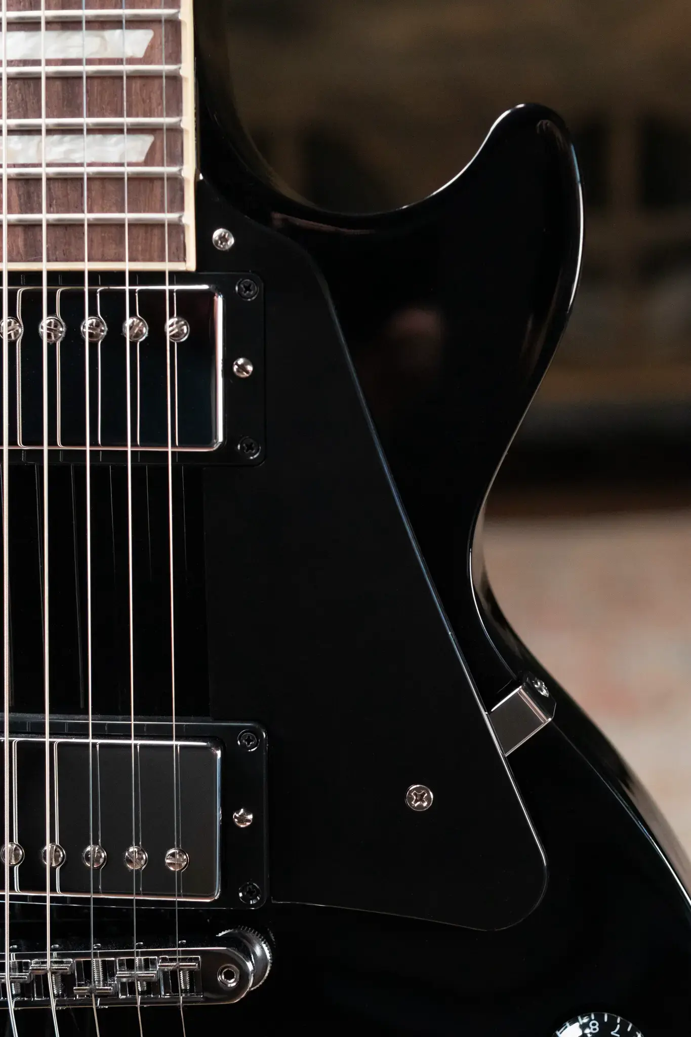 Gibson USA Les Paul Studioブラック ハードケース付き Gibson USA Les Paul Studio Electric Guitar with Softshell