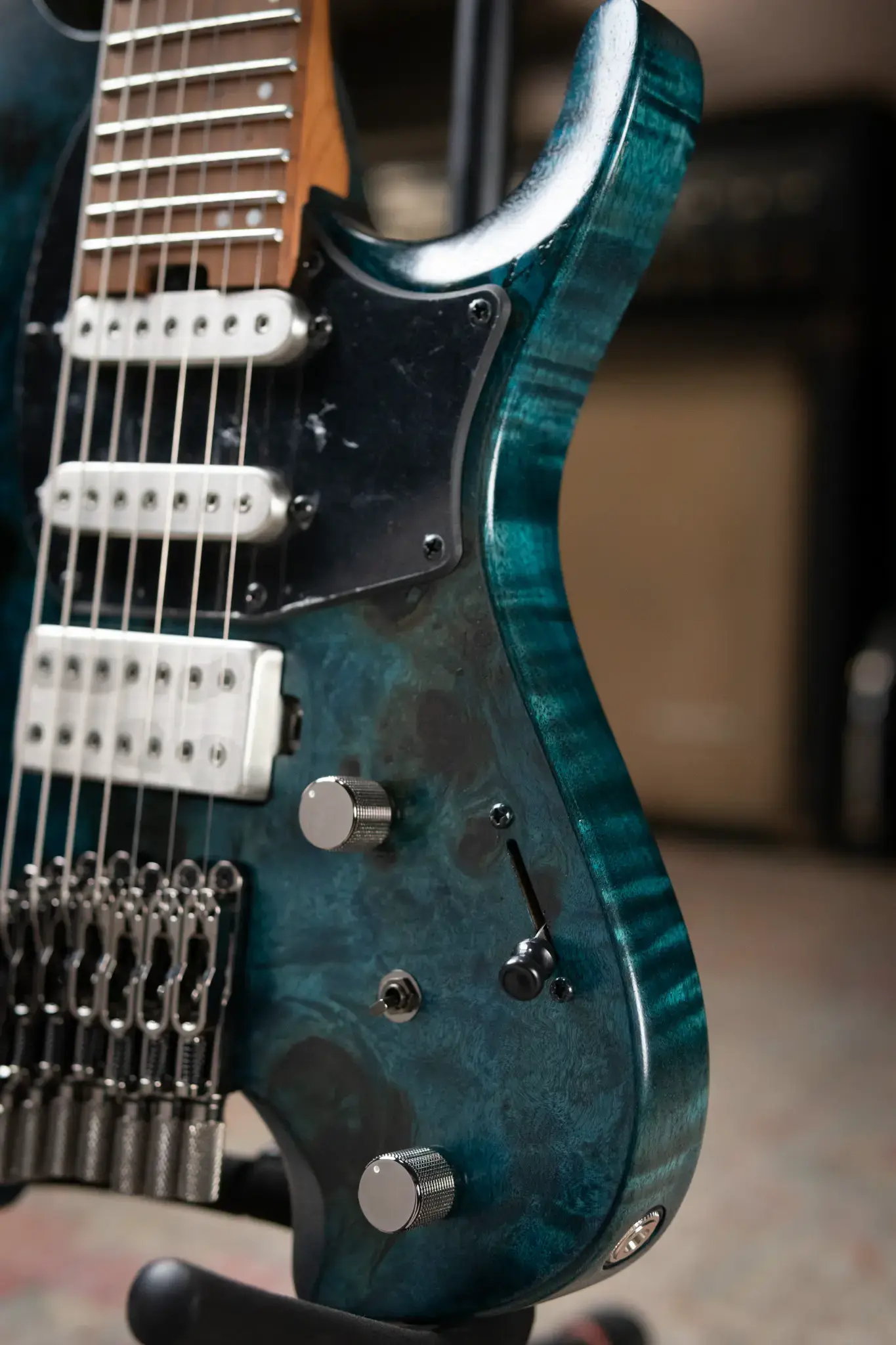 Ibanez Q547 7-String Electric - Cosmic Blue Low Gloss with
