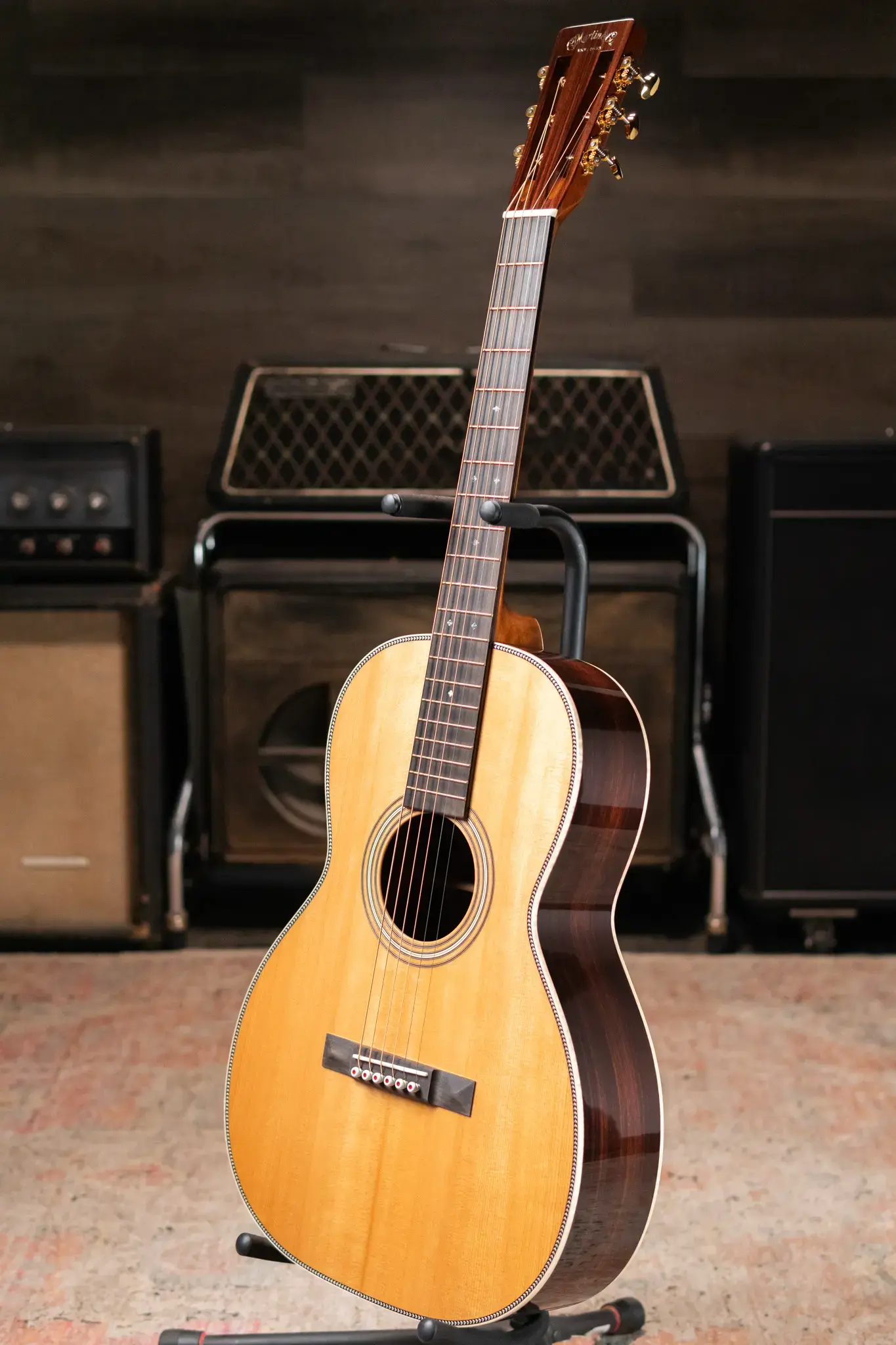 Martin 0012-28 Modern Deluxe 12-Fret Acoustic Guitar with