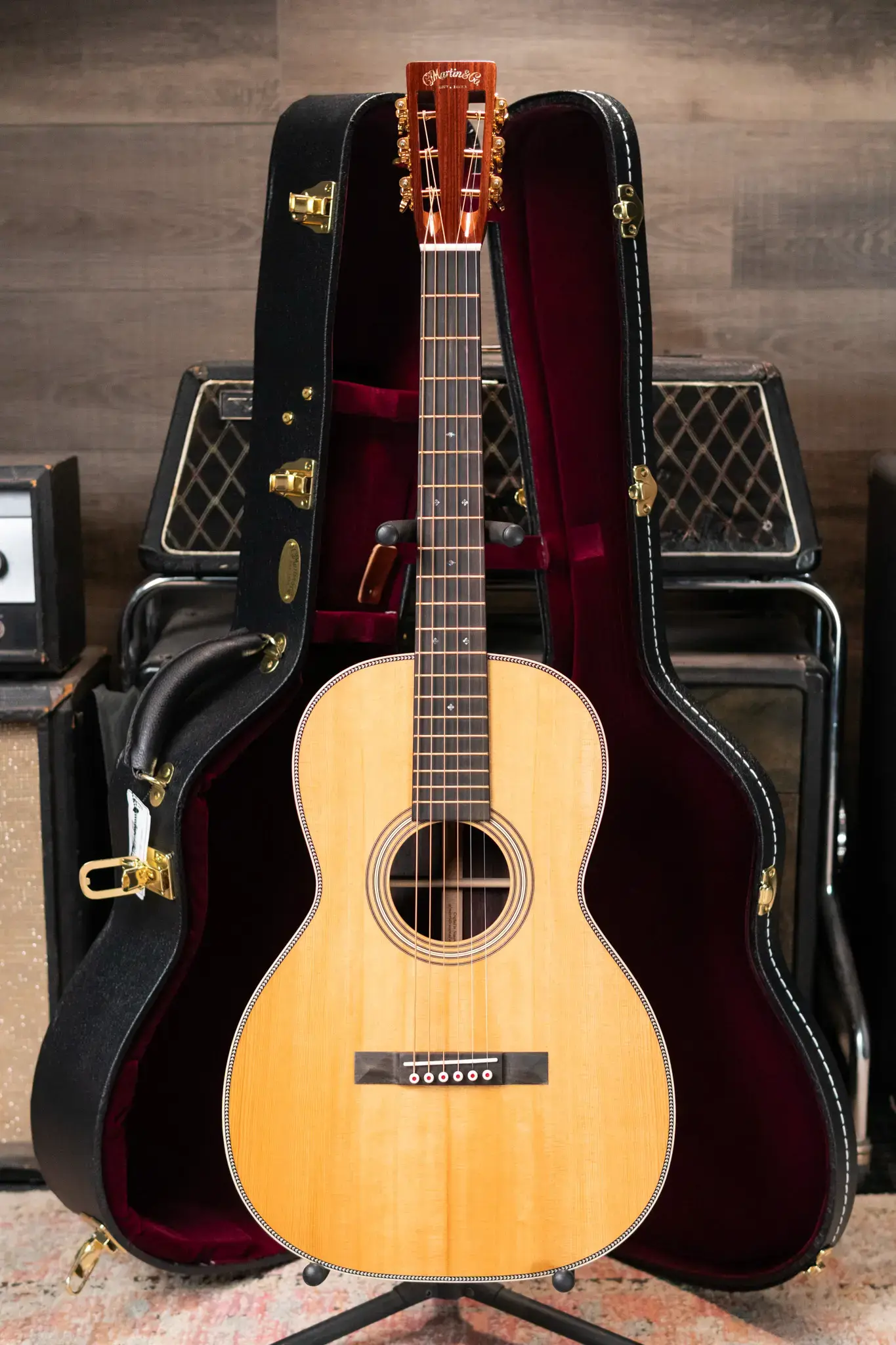 Martin 0012-28 Modern Deluxe 12-Fret Acoustic Guitar with