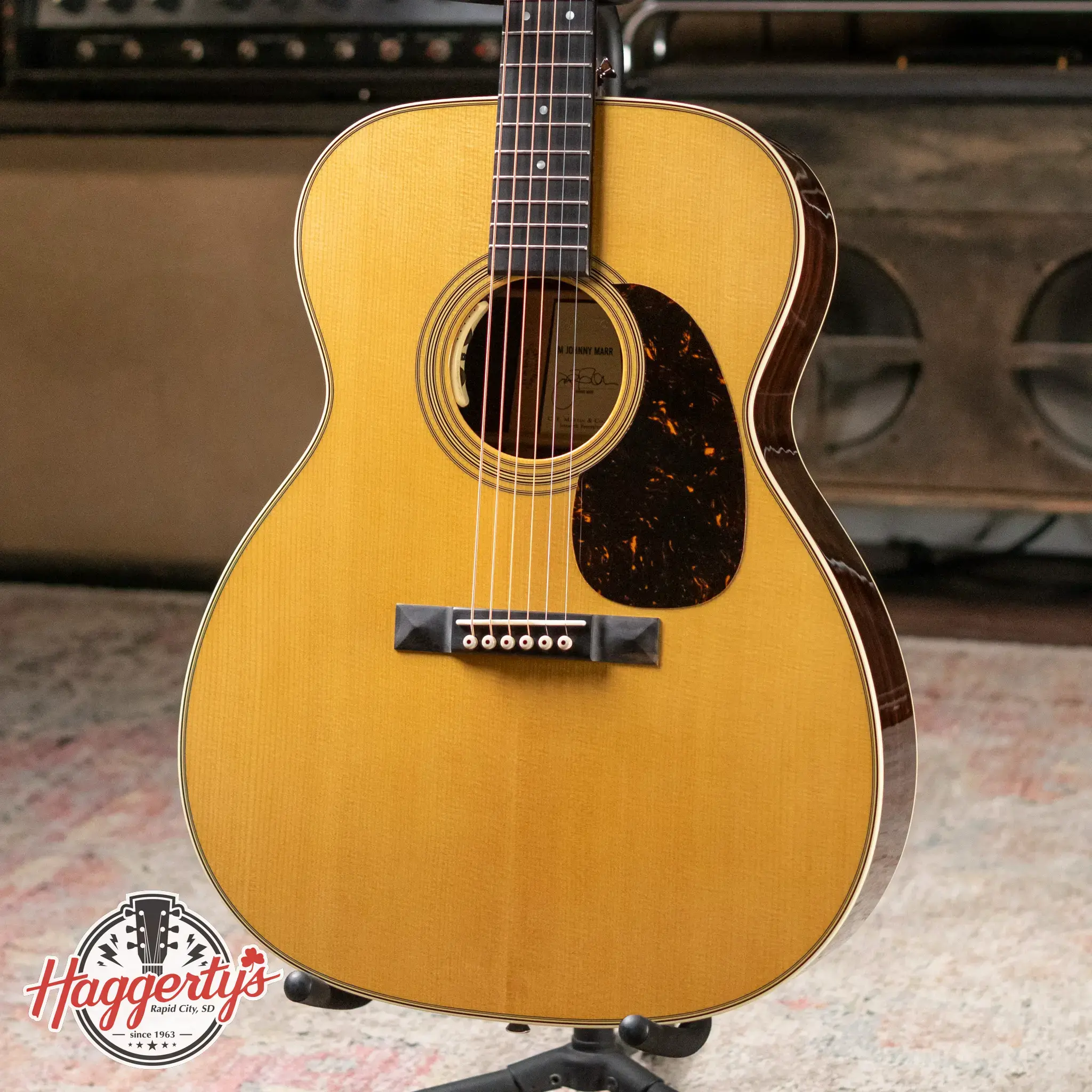 【2025年最新】大人気ブランドの人気アイテム  Martin Johnny Marr Signature M-6 Acoustic with Hardshell 美容液