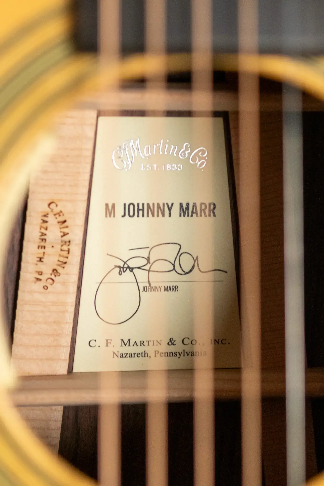 Martin Johnny Marr Signature M-6 Acoustic with Hardshell