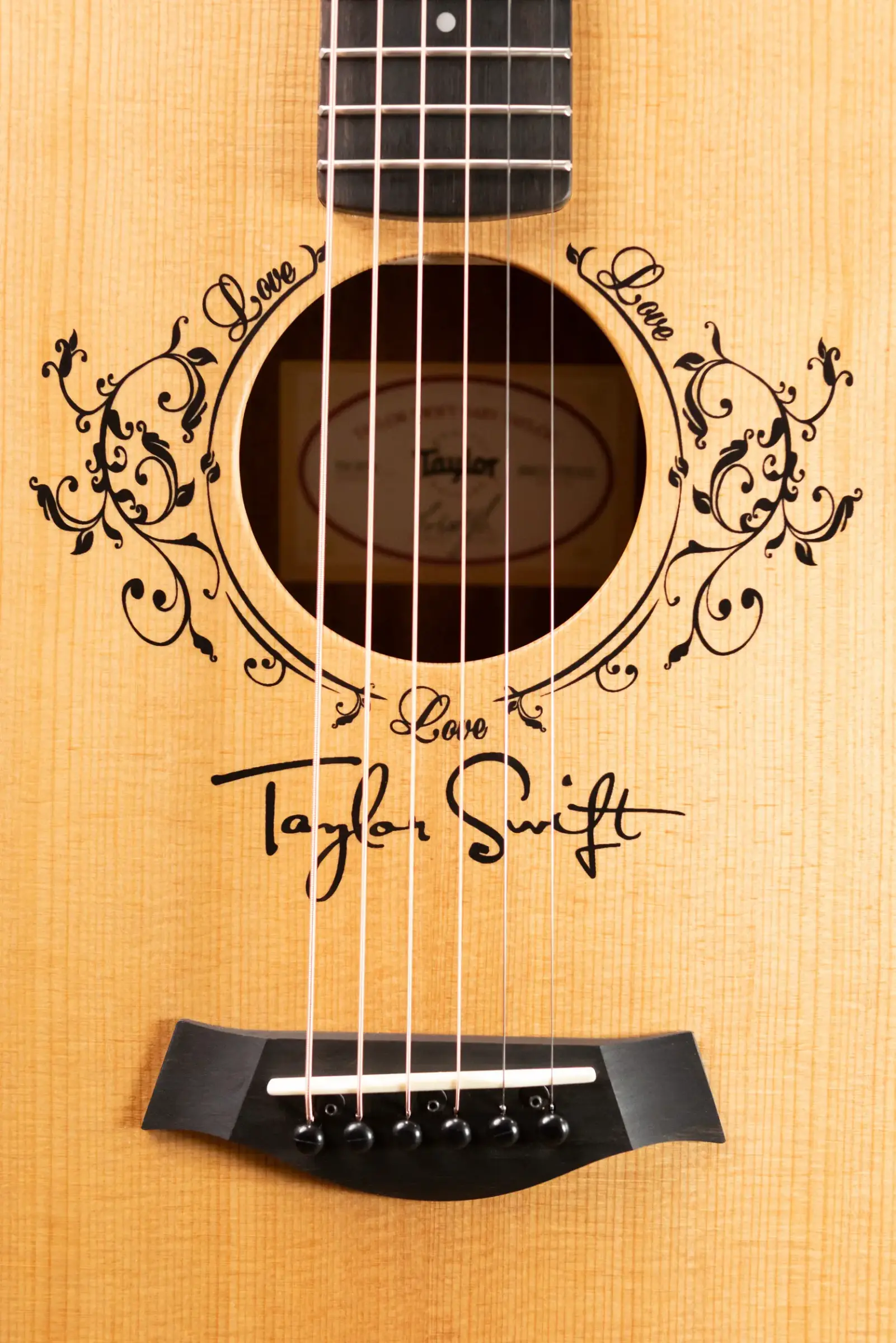 ギター Taylor Swift Signature Model Baby-e Taylor TSBT-e Taylor Swift Baby Taylor Acoustic-Electric