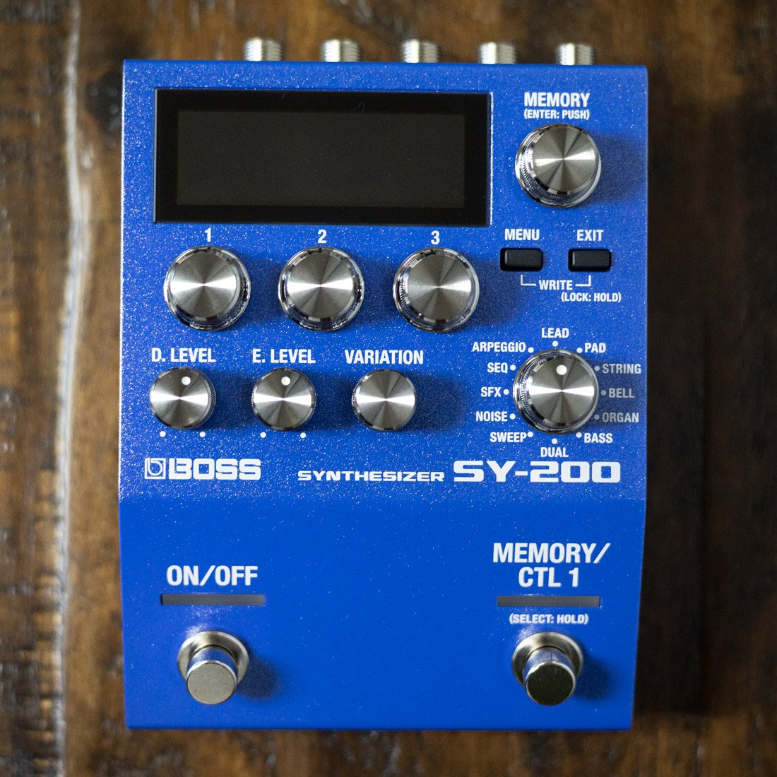 Boss SY-200 Synthesizer Guitar Effects Pedal - 761294518229