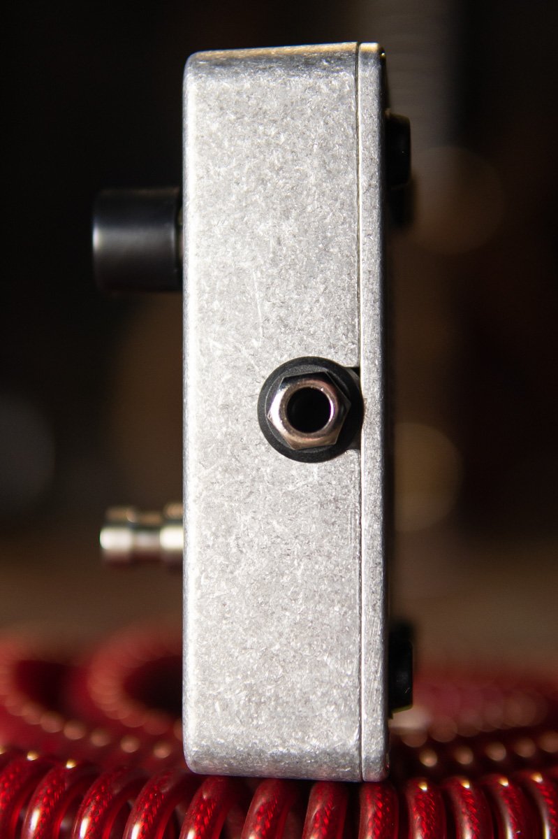 Electro-Harmonix Holy Grail Reverb Guitar Effects Pedal