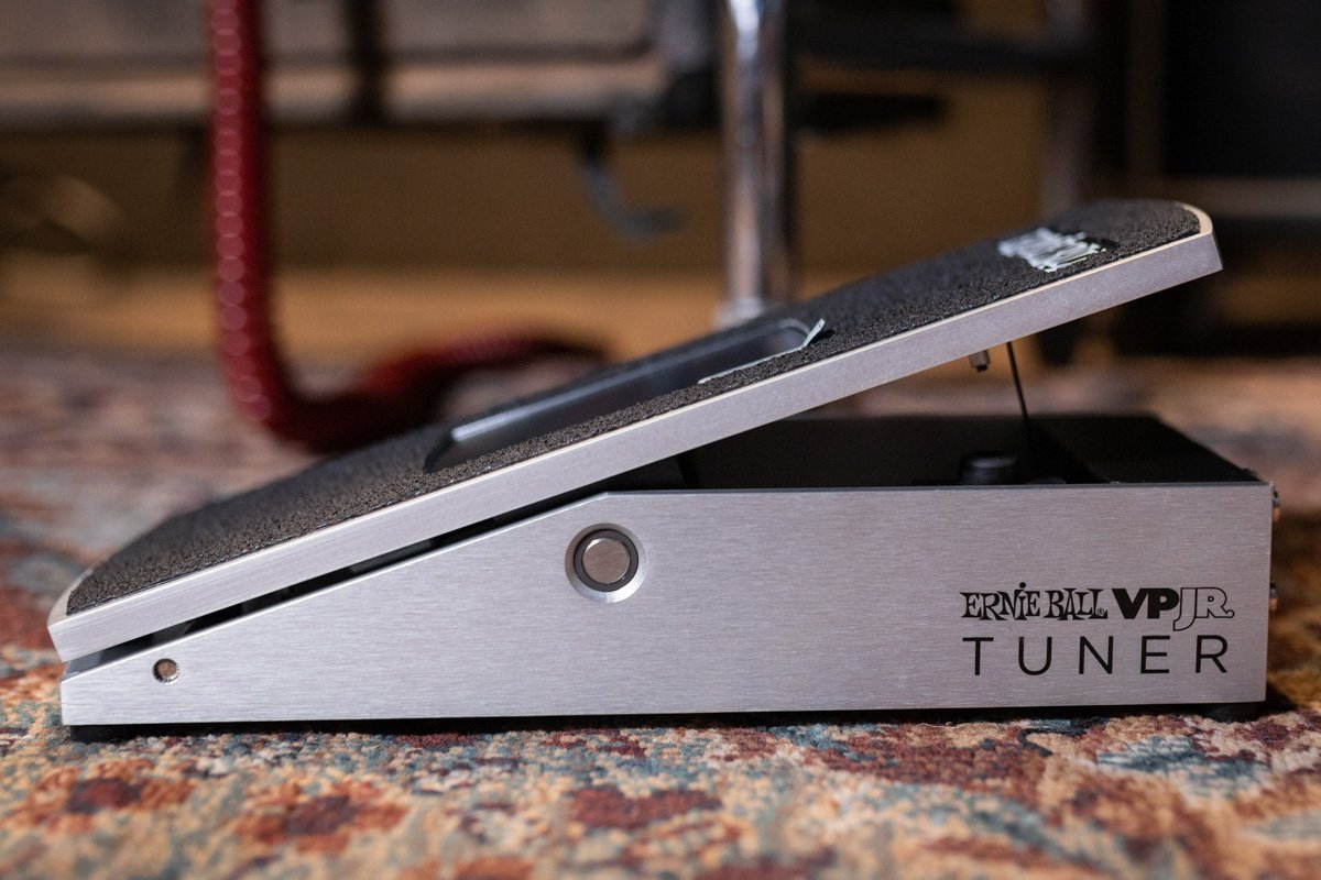 ギター ERNIE BALL 6201 VPJR TUNER SILVER Ernie Ball P06201 VP Jr Volume Tuner Pedal Silver - 749699101314