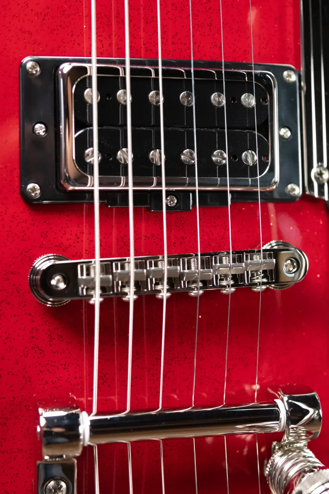 Duesenberg Starplayer TV - Red Sparkle with Hardshell Case