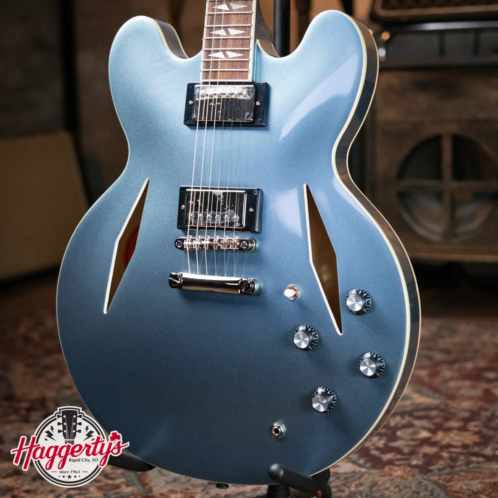 Epiphone Dave Grohl DG-335 (Incl. Hard Case) in Pelham Blue