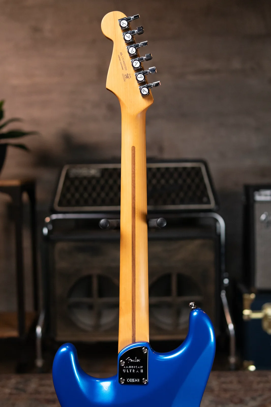 Fender American Ultra II Stratocaster - Noble Blue