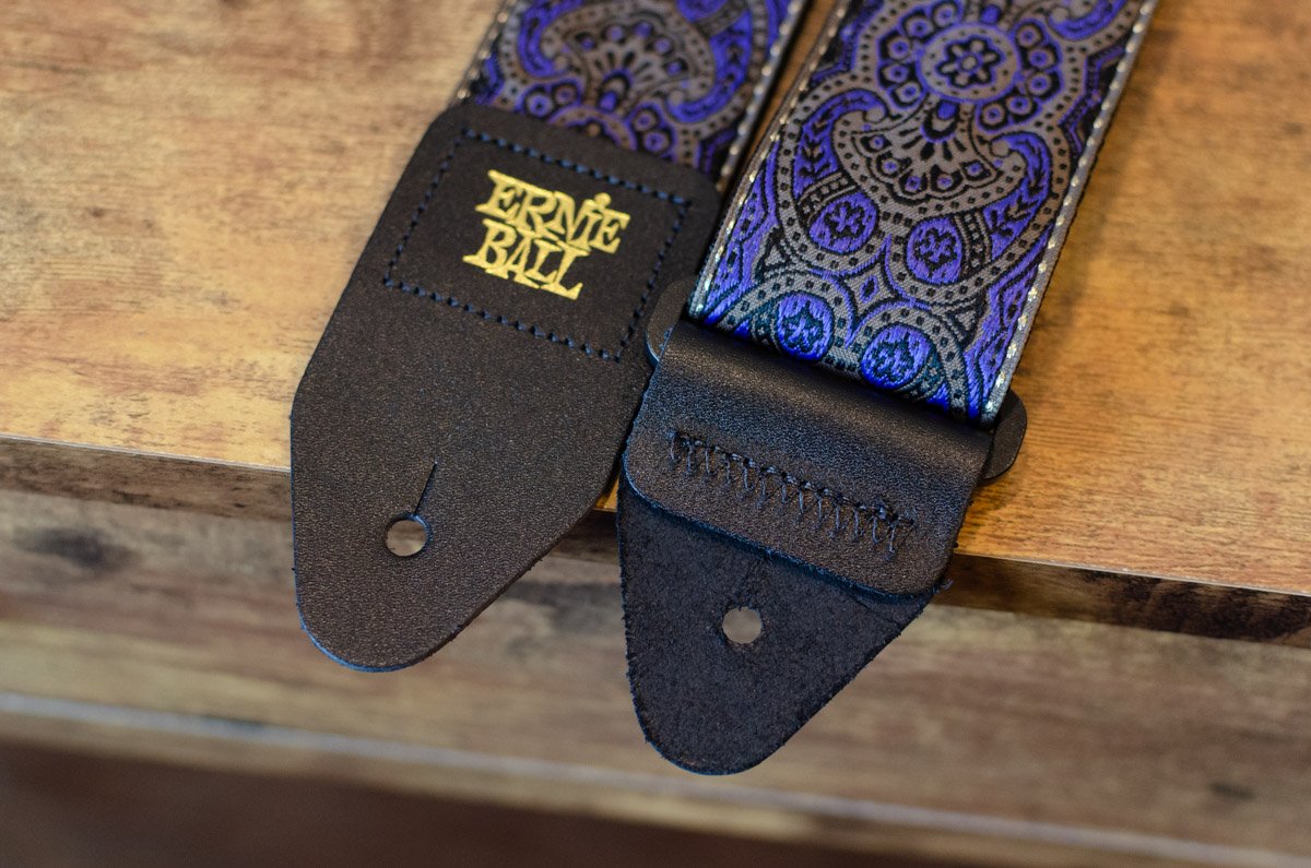Ernie Ball P04164 Purple Paisley Strap - 749699100072