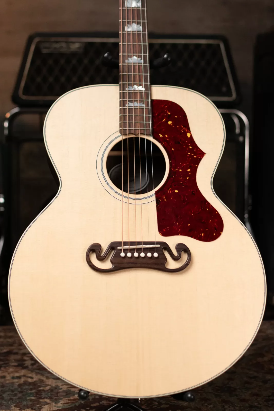 Gibson SJ-200 Studio Rosewood - Satin Natural with Hardshell