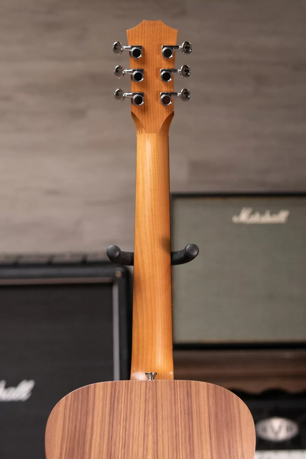 ギター Baby Tayjlor BT1 Amazon.com: Taylor Guitars Baby Taylor, BT1, Natural
