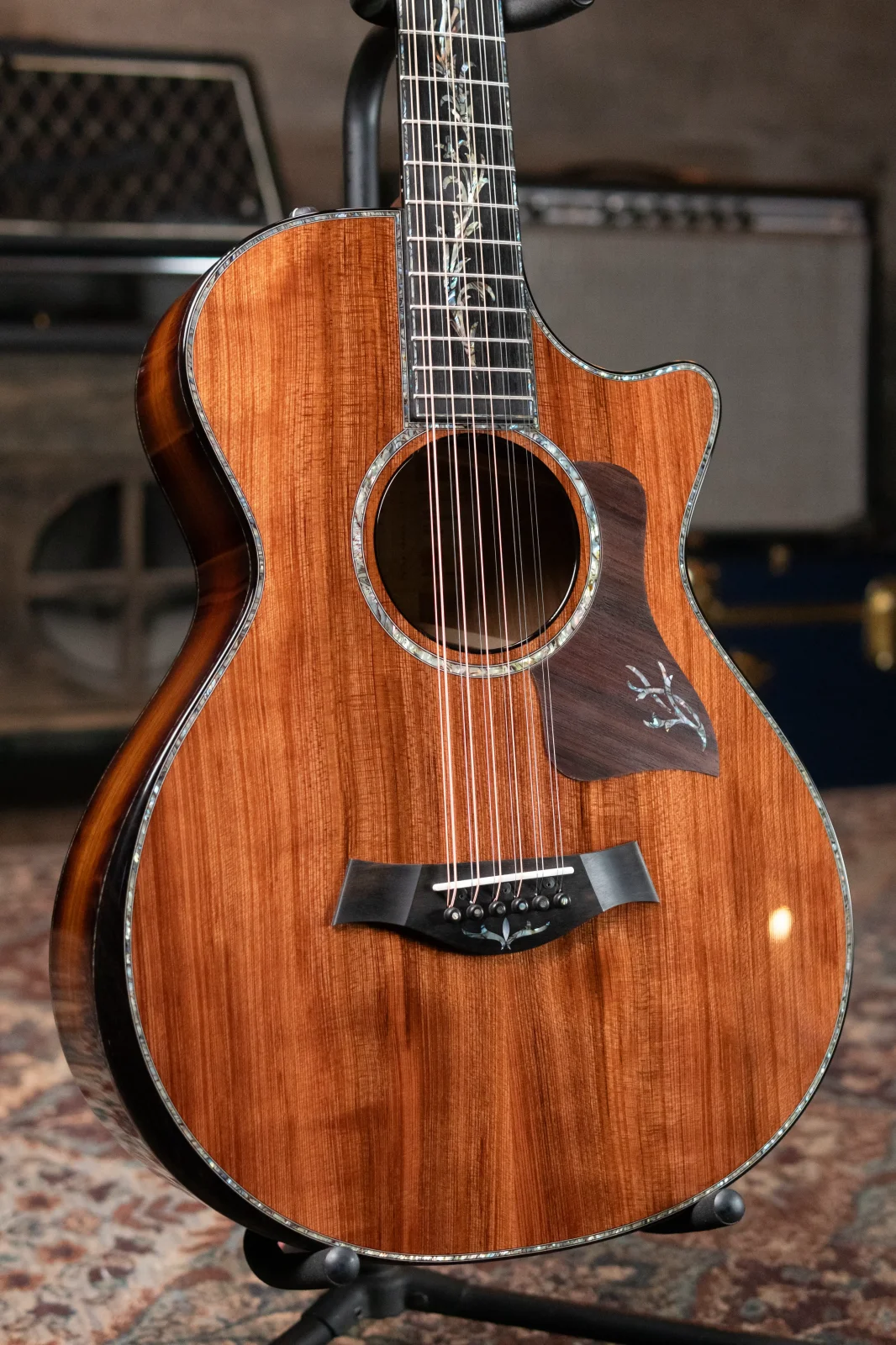 Taylor PS52ce Presentation Series 12-String Grand Concert