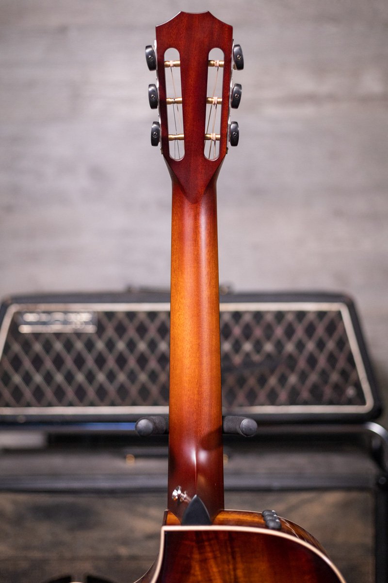 Taylor K22ce 12-Fret Grand Concert Acoustic/Electric Guitar